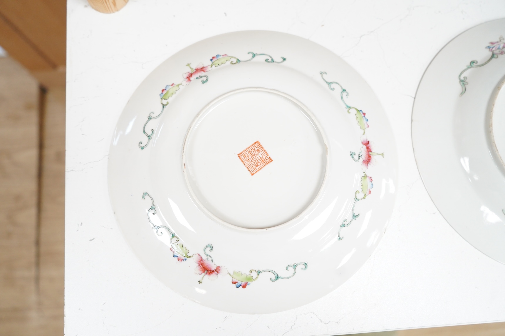 Two Chinese porcelain thousand flower plates, Republic period, 25cm diameter